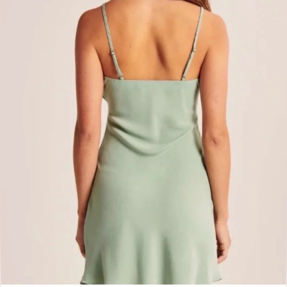 NWT Abercrombie Twist Front Mini Dress Dusty Rose |S| - Picture 5 of 14